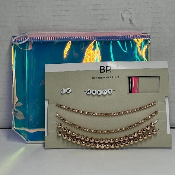 Nordstrom DIY Gold Initial Letter Name Message Bead Bracelet Kit w/ Pouch - Picture 2 of 5